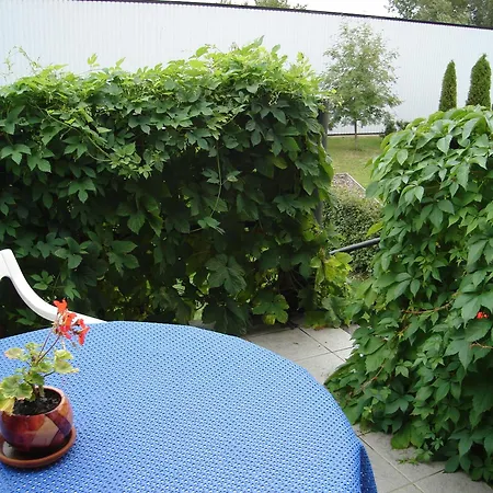 Oasis Aparthotel